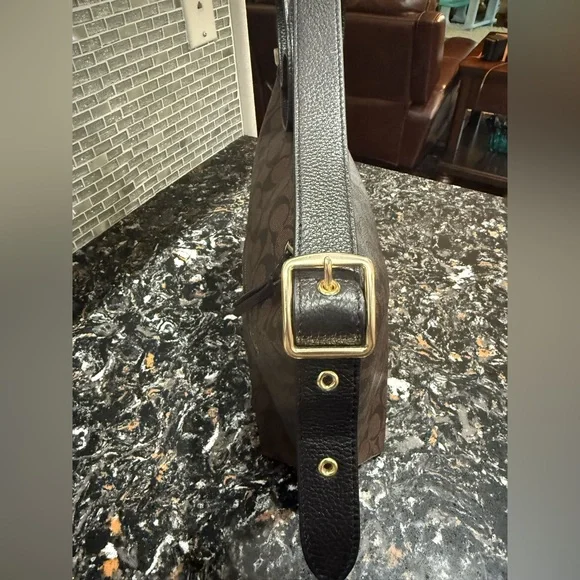 COACH 2022 Val Duffel Bag - Picture 3 of 14